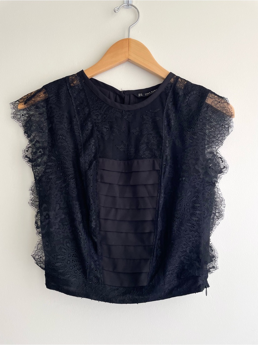 Zara Black Lace Cropped Sleeveless Whimsigoth Blouse